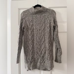 Old Navy Small Sweater